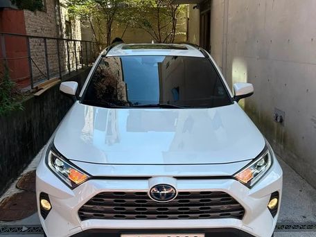 Toyota RAV4, 2021