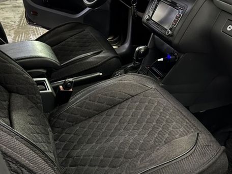 Volkswagen Touran, 2012 — 照片 13
