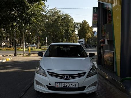 Hyundai Solaris, 2015 — 照片 4