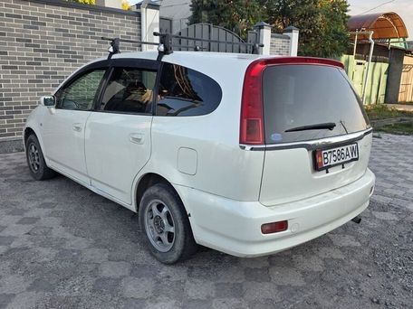 Honda Stream, 2003 — 照片 1
