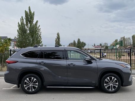 Toyota Highlander, 2022 — сүрөт 13