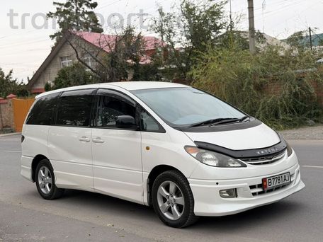 Toyota Estima, 2001 — 照片 1