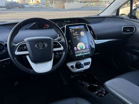 Toyota Prius, 2017 — photo 3