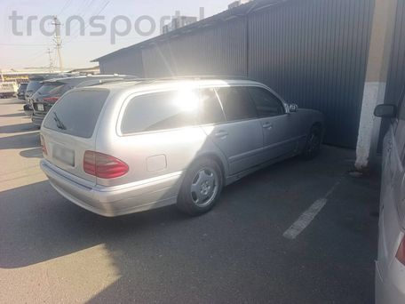 Mercedes-Benz E-Class, 2001 — photo 3