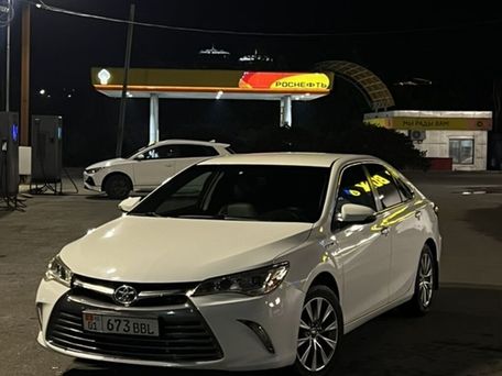 Toyota Camry, 2017 — photo 1
