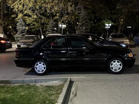Mercedes-Benz C-Class, 1995 — photo 2