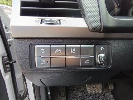 SsangYong Rexton, 2019 — photo 12