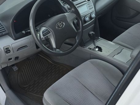 Toyota Camry, 2010 — фото 10
