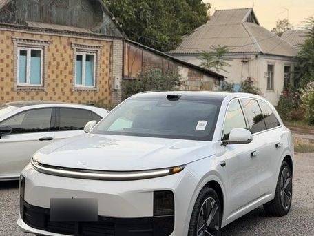 Li Auto (Lixiang) L6, 2024