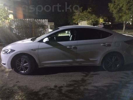 Hyundai Elantra, 2017 — 照片 4