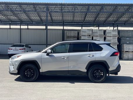 Toyota RAV4, 2020 — фото 8