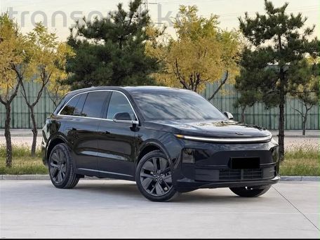 Li Auto (Lixiang) L6, 2024 — photo 1