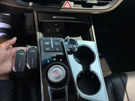 Kia K8, 2021 — photo 10