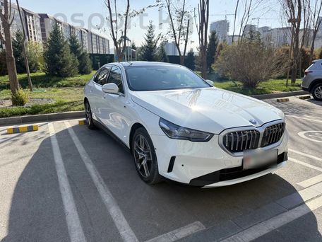 BMW i5, 2023 — сүрөт 8