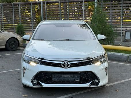 Toyota Camry, 2017 — фото 1
