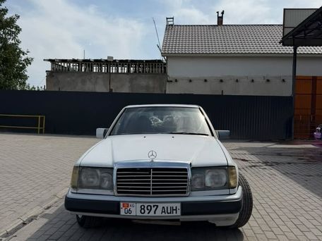 Mercedes-Benz W124, 1991 — фото 7