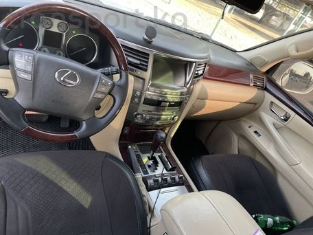 Lexus LX, 2008 — 照片 10