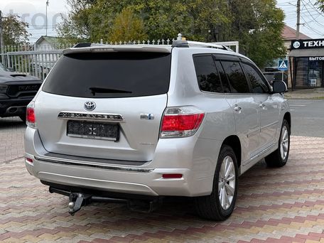 Toyota Highlander, 2011 — сүрөт 6