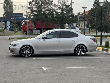 BMW 5 серии, 2004