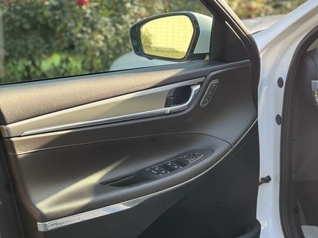 Hyundai Grandeur, 2020 — photo 8