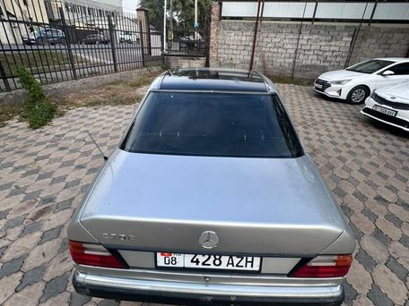 Mercedes-Benz W124, 1992 — сүрөт 15