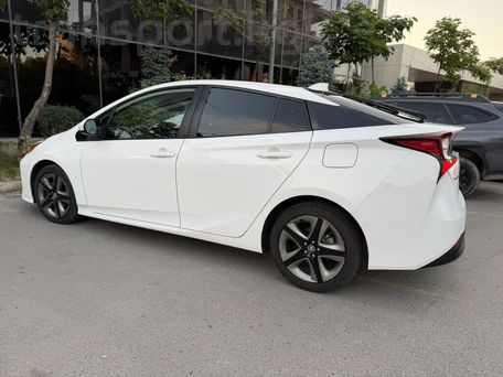 Toyota Prius, 2021 — фото 3