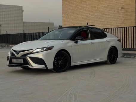 Toyota Camry, 2021 — 照片 5