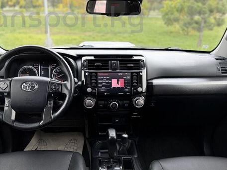 Toyota 4Runner, 2020 — 照片 11