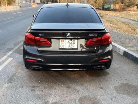 BMW 5 Series, 2018 — photo 2