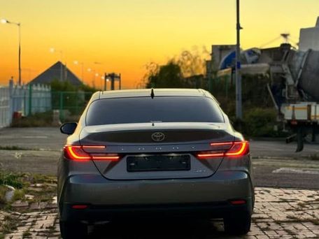 Toyota Camry, 2026 — photo 3