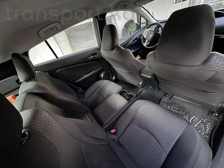 Toyota Prius, 2018 — 照片 4