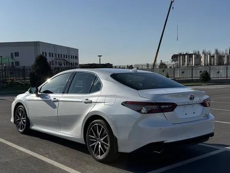 Toyota Camry, 2022 — сүрөт 4