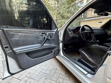 Mercedes-Benz E-Класс, 2000 — фото 10