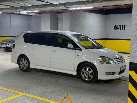 Toyota Ipsum, 2002 — сүрөт 2