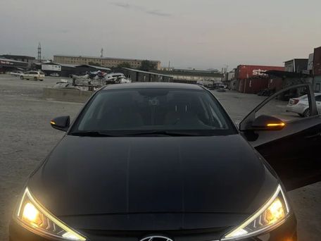 Hyundai Avante, 2019 — photo 2