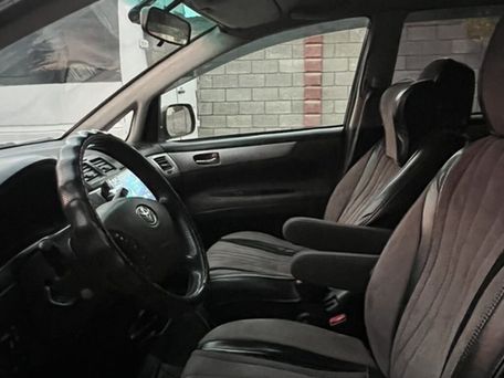 Toyota Ipsum, 2004 — photo 14