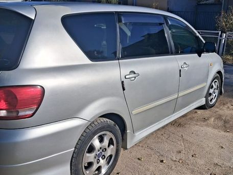 Toyota Ipsum, 2003 — photo 2