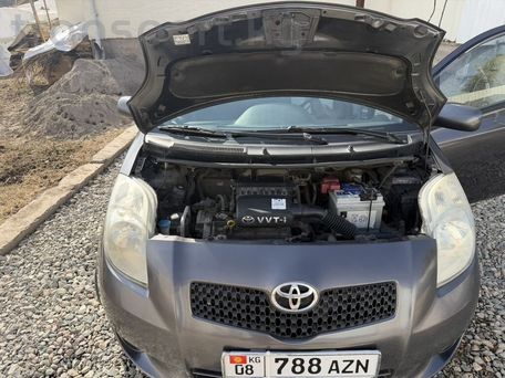 Toyota Yaris, 2008 — photo 3