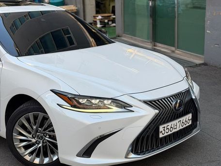 Lexus ES, 2020 — photo 3