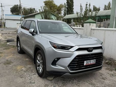 Toyota Grand Highlander, 2023 — 照片 5
