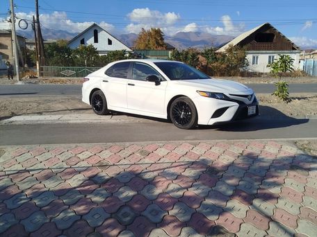 Toyota Camry, 2020 — photo 9