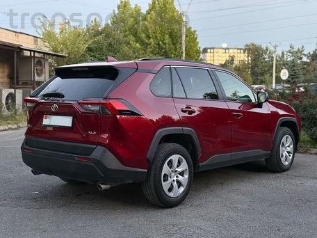 Toyota RAV4, 2019 — фото 4