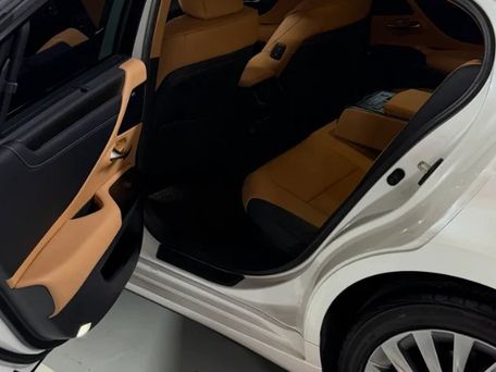 Lexus ES, 2022 — photo 6