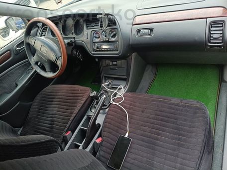 Honda Accord, 2001 — 照片 7