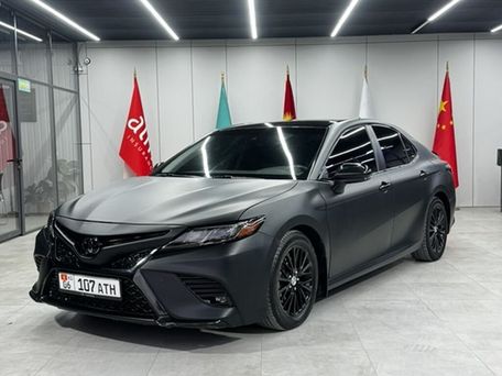 Toyota Camry, 2017 — photo 2