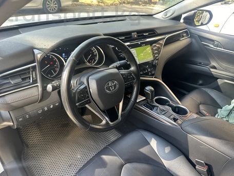 Toyota Camry, 2019 — 照片 6