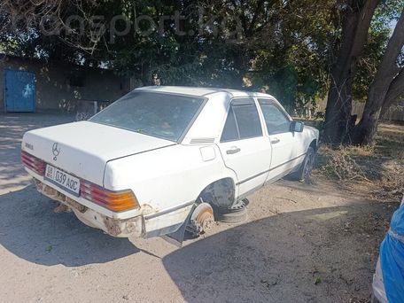 Mercedes-Benz 190 (W201), 1987 — сүрөт 1