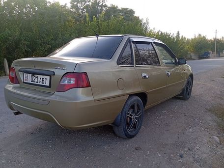 Daewoo Nexia, 2010 — 照片 3