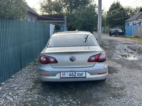 Volkswagen Passat CC, 2011 — 照片 2