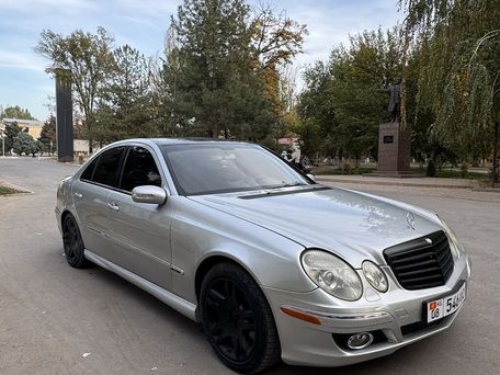 Mercedes-Benz E-Класс, 2002 — 照片 4